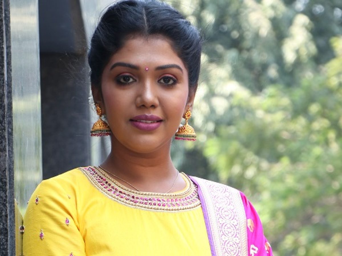 Riythvika Xxx Videos Com - Actress Riythvika Latest Photos | Chennaionline