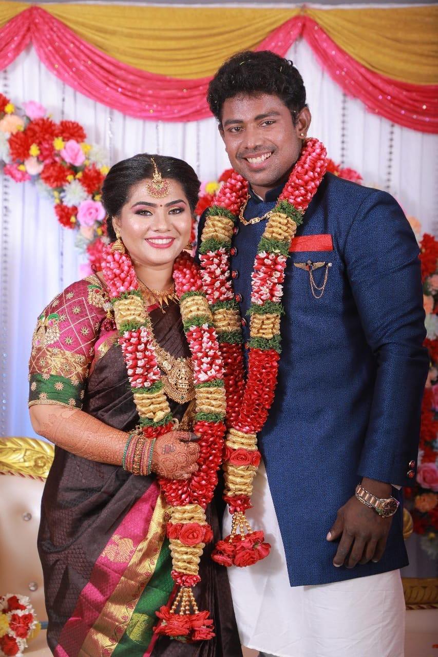 Ghar Rishi Raj Actor Babu Ganesh Son Actor Rishi Raj Engagement Stills – Chennaionline