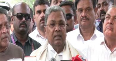 “Karnataka CM Pays Tribute to Bharat Bhushan, Confirms 175 Kannadigas Returned from Kashmir”